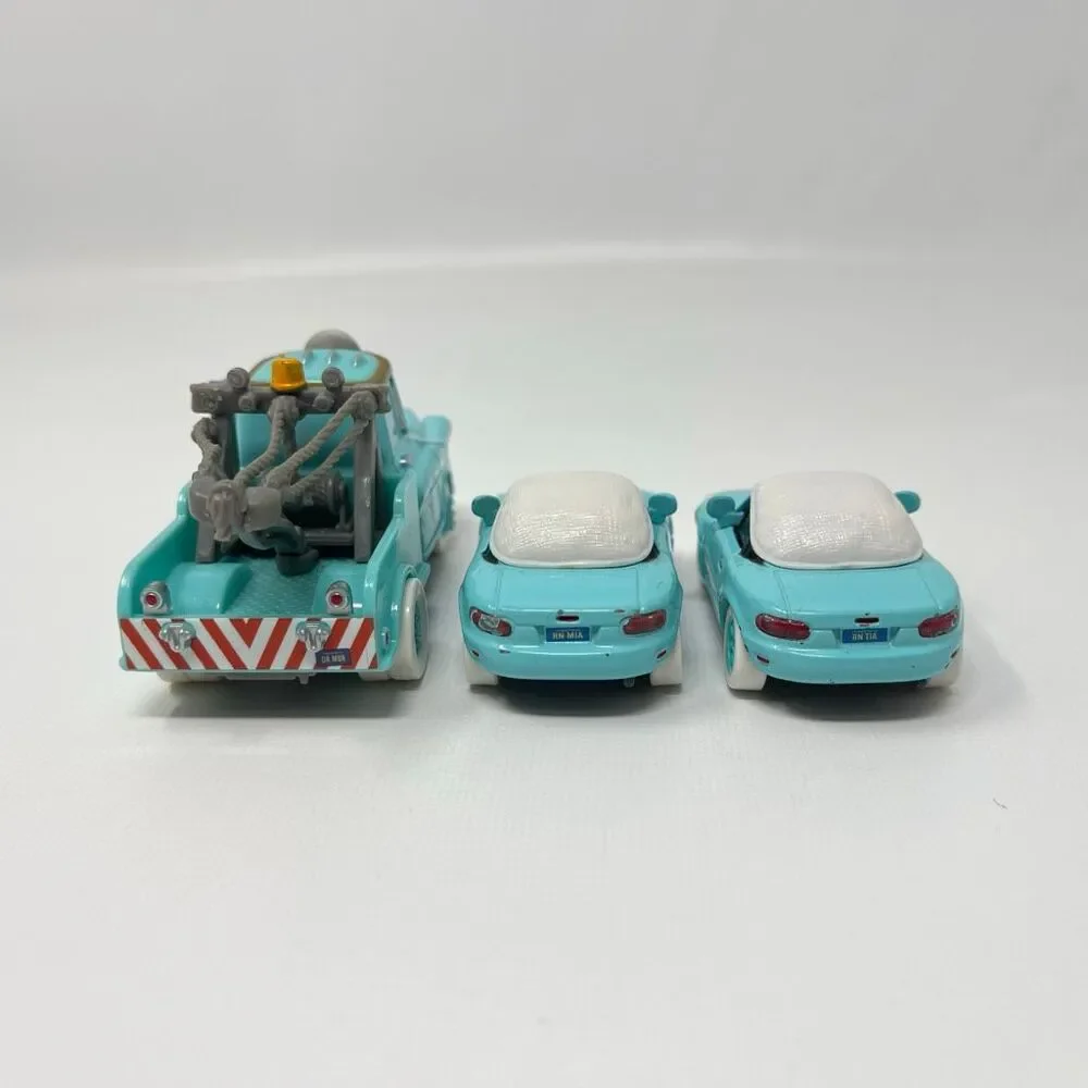 Disney Pixar Cars Toon Rescue Squad Dr. Mater Nurse Mia & Tia 3 Diecast Vehicles